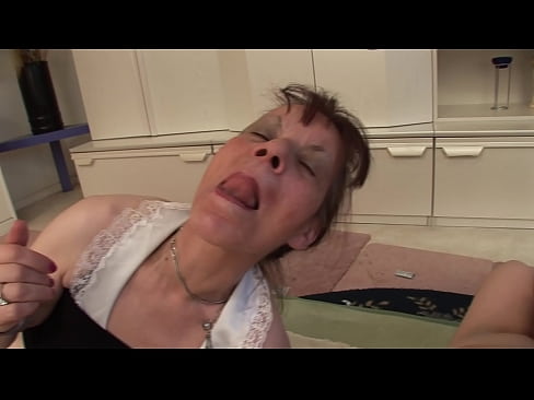 ❤️ Twa beppes en ien pake hawwe in trijetal Fuckfideo op fy.pornobot.ru ☑